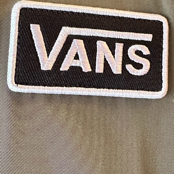 Vans cold weather jacket - Picture 2 of 4